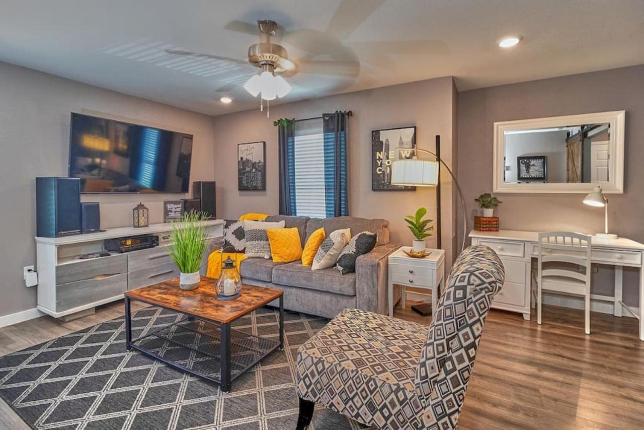Cozy Haven Attached To Million Home - South تامبا المظهر الخارجي الصورة